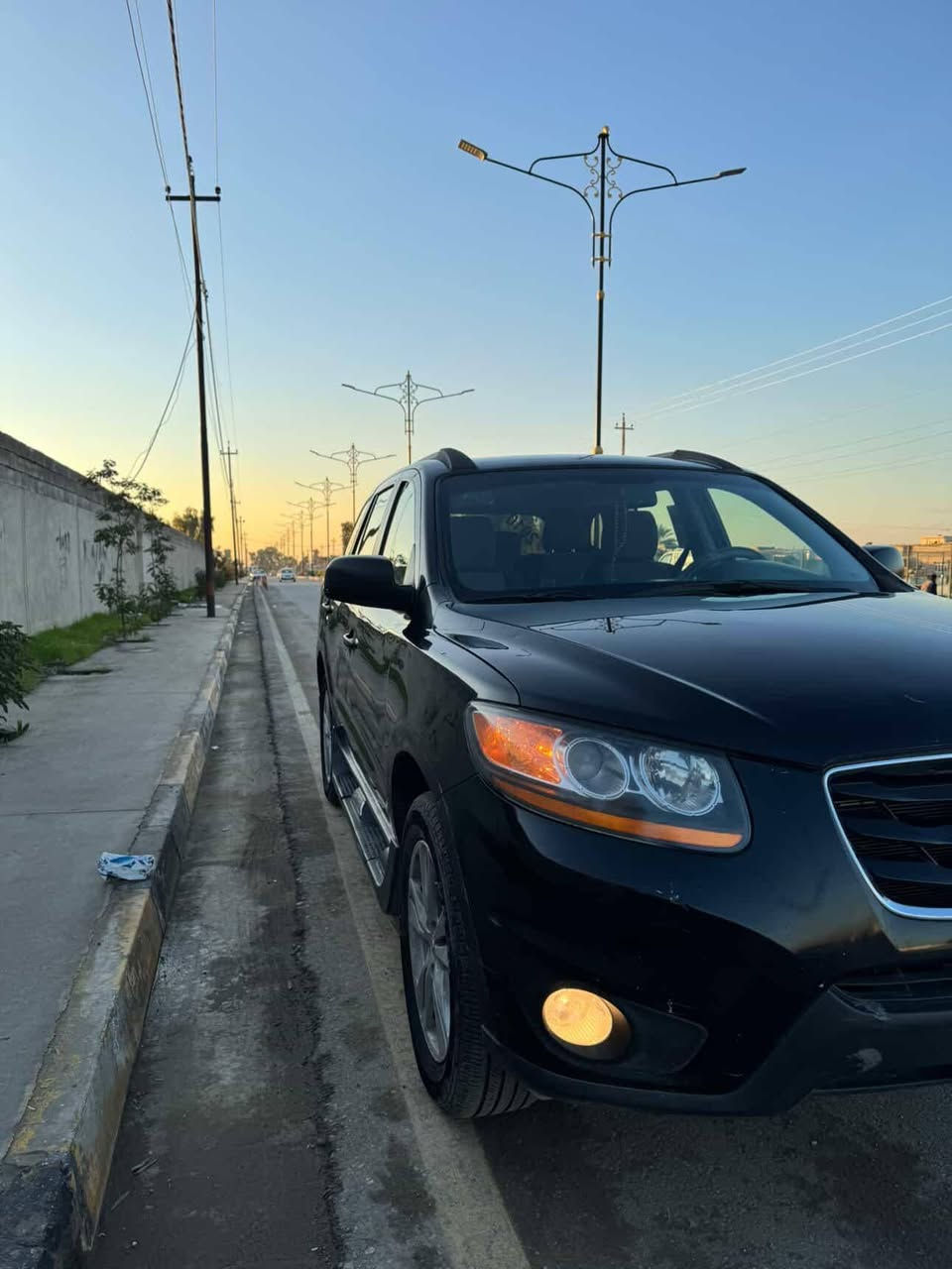 سنتافي امريكي 2010
تبديل 3 قطع بوند جاملغ باب 
داخل راس الشاصي بس تعديل درجه اولى 
رقم نينوى كوبون 
سعر السياره 15 
خمسه راكب 
تحكمات جهتين 
تدفئه تبريد كلو شغال 
مكلف بلنشر 
صاحب السياره 
0751 247 2591
