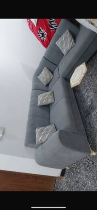 تخم عراقي • ٧ مقاعد