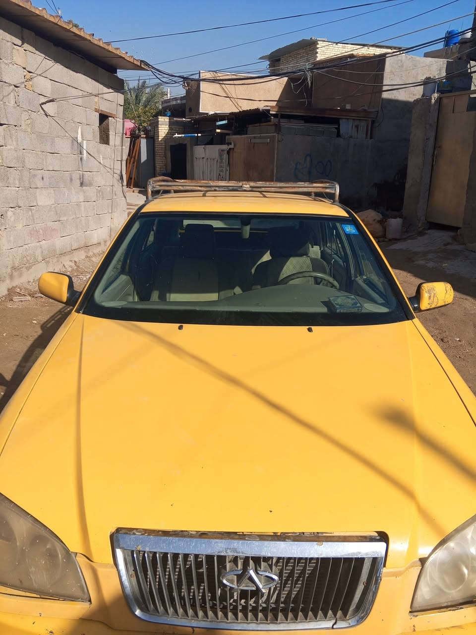 السلام عليكم شيري كوين مديل 10 سنويه لل 30 رقم انكليزي بغداد سياره جديده نضيفه السياره بسمي كلشي جاهر مكينه ابلاديه صدر جديد كشر ابلادي ماعده طخه خفيفه يرادلها فقط دوشمه  مكان بغداد السعر 25  للاستفسار ***********
