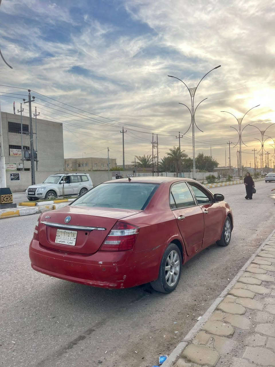 السلام عليكم للبيع او مراوس جلي موبل ٢٠١٣رقم بصرة مشروع وطني تحويل مباشر محرك كير حداديه تخم تاير كهربائيات تبريد ثلج برانكيتات سياره كل جديده مكان ناصريه مركز السعر ٢٧ وبيه مجال 
رقمي ***********
الواتساب ***********
