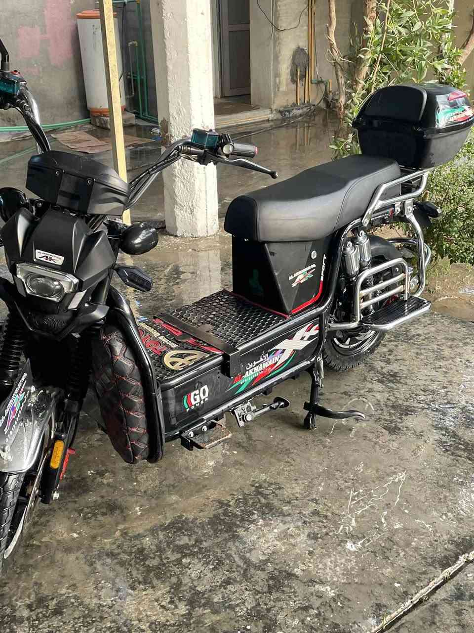 سلام عليكم  دراجه هارلي موديل 24 جديده شركت حيدر كلش نضيف وجديده. وكهربيات. وبصمه كله  ع فحص. جرص انذار تشغير ع بعد كلش كله فخص. +جبلي شركه الخواين موديل 24 بصمه  جرص انذار بطاريات ع فحص درجاجه نضيف كله فحص.  +هنا توصل ***********
