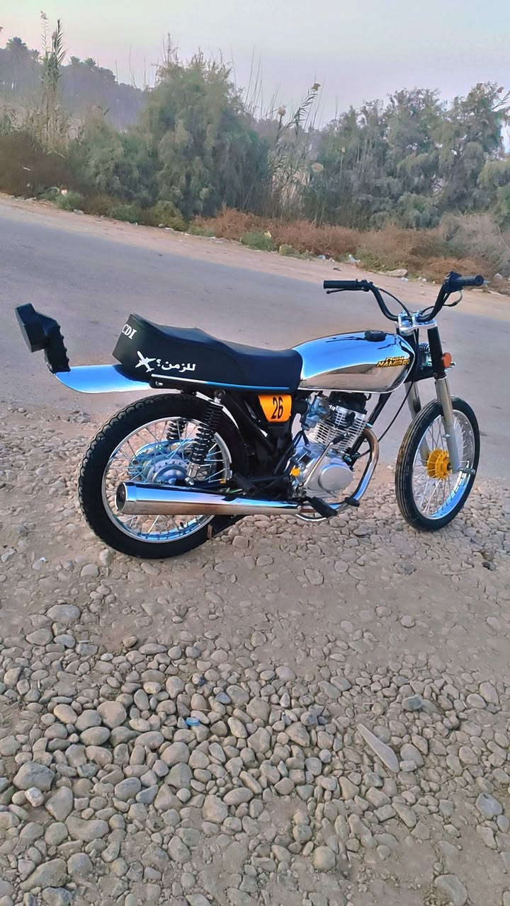 يابه سلام عليكم دراجه للبيع تعمير مكينه سونك صدر هوندا شاصي 17اوراق ستنساخ الشاصي صبغ حراري الدراجه احلا من الصور سرعه فصله تفليق الدراجه جمال مابيه برغي تجاري شرط المو شراي لا يعامل 850بيه مجال مكاني بابل الحمزه الغربي ***********
