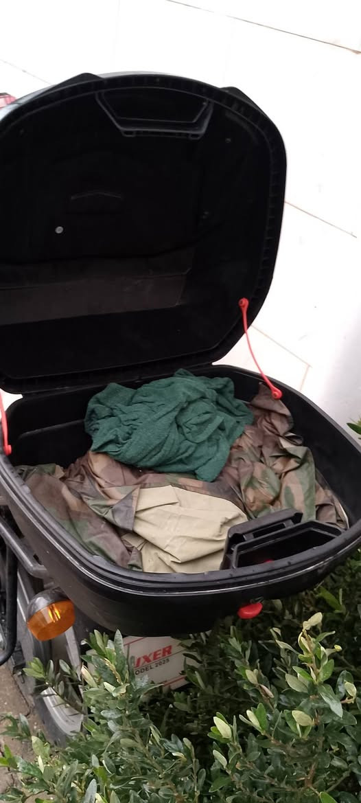 ماتۆڕی بۆکسەر بۆ فرۆشتن، مۆدێلی 2025، 6 مانگ لەمەوبەر کڕدرا. ڕەنگی کۆمپانیا و ژمارەی پەیوەندی کاتی سولەیمانیە و کاغەزە ڕەسەنەکانی هەیە. سیستەمی دەنگی ڕەسەن، جانتای گەورە، کورسی چەرمی ڕەسەن، ژمارەی تۆمارکراو. پاسکیلەکە نیعمەتێکە لە لایەن خوداوەندەوە. نرخ: 1,750,000.
دراجه بوكسر للبيع موديل 2025 مشتريها قبل 6 اشهر موجود لايلون شركه + رقم كاتي سليمانيه واوراق اصولية سستم سماعات اصلي جنطه كبيره كشن جلد اصلي قاعدة رقم ضوئية دراجه خير من الله سعر مليون وسبعميه وخمسين
*********** السليمانية, العراق
