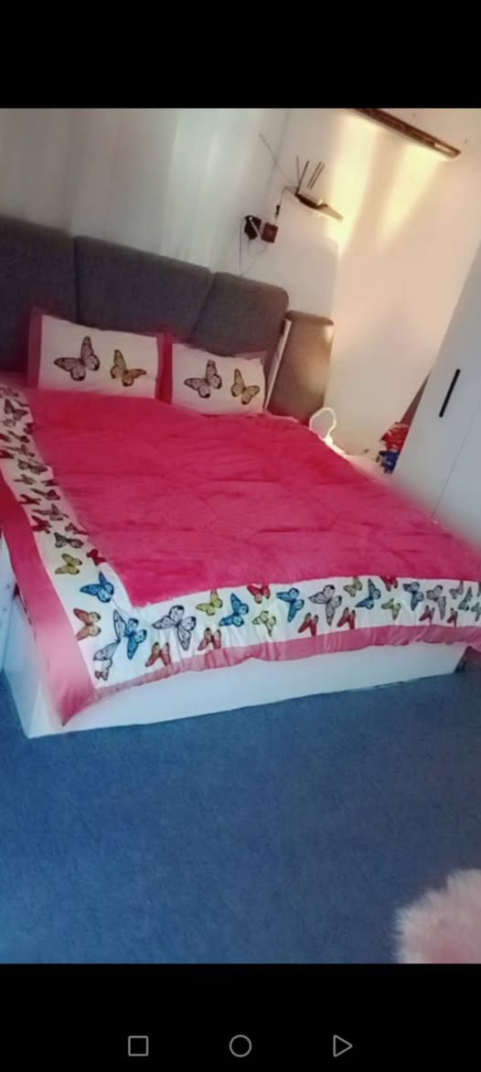 غرفه نضيفه شخط مابيه شرط 700 بيه مجال


**إذا كنت صاحب هذا الإعلان وتريد حذفه لأي سبب، رجاءا أرسل رسالة إلى الدعم الفني**