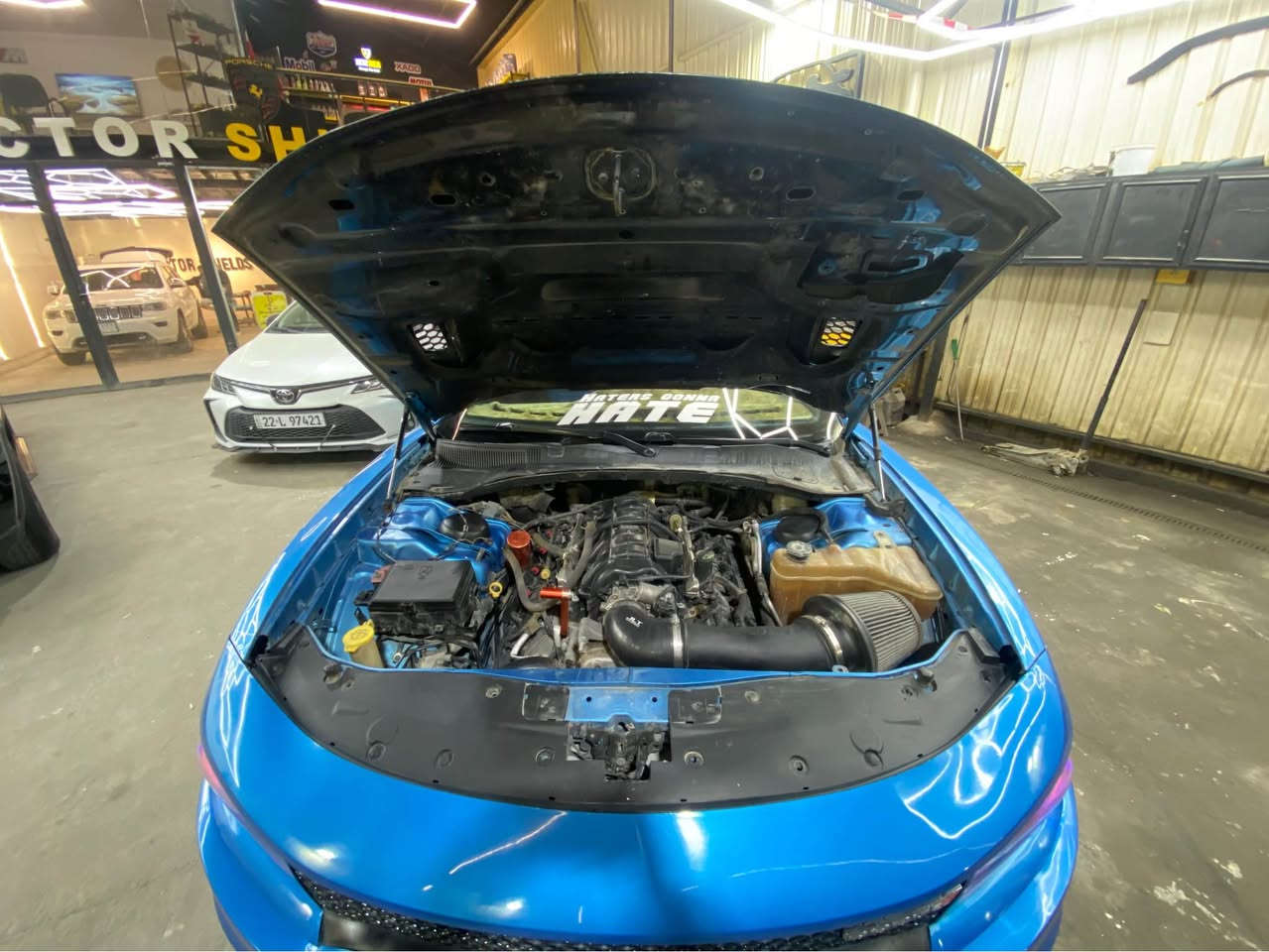 للبيع جالجر   بدون مراوس 2015 هوائيات
سعر 175
ماشيه (105) ميل فقط
( الاضافات الي عليهه )
1- اكسل قفل مال SRT 2023سعرهه 700$
2-شوته رياضي JLT سعرهه 400$
3-هدرز مال SRT ب 200$
4-بلكات +نوزلات ريسنگ
5-اويل كاج كان (تصفيه الزيت)
6-دبات كزوز مال SRT السود ⚫️
7-السياره عليهه برمجه  مصطفى ايكل 
8- الدواخل عليهه تغطيس 
9-ويل نجمه الخسفه القويه 
10- اوركل لايت متغير بل التلفون 

* بل النسبه للمواصفات كشنات خزن +تدفئ وتبريد _كشنات خلفيه تدفئ + شاشه كبيره +حساسات خلفيه
وبعد بيهه شغلات  ومواصفات ما ذاكرتهن
**** الضرر *****
حادث جاملغ امامي وباب السايق وبنيد محدث مال ريد اي
الباب الخلفي بي مباوك مال صبغ 
(قماره جارده بسبب التغليف الاسود) وبيهه بارد بل الجاملغ الخلفي 

گير + محرك  + اكسل شرط بل الكارتون 

العنوان / الناصريه مركز
*********** ناصرية, ذي قار
