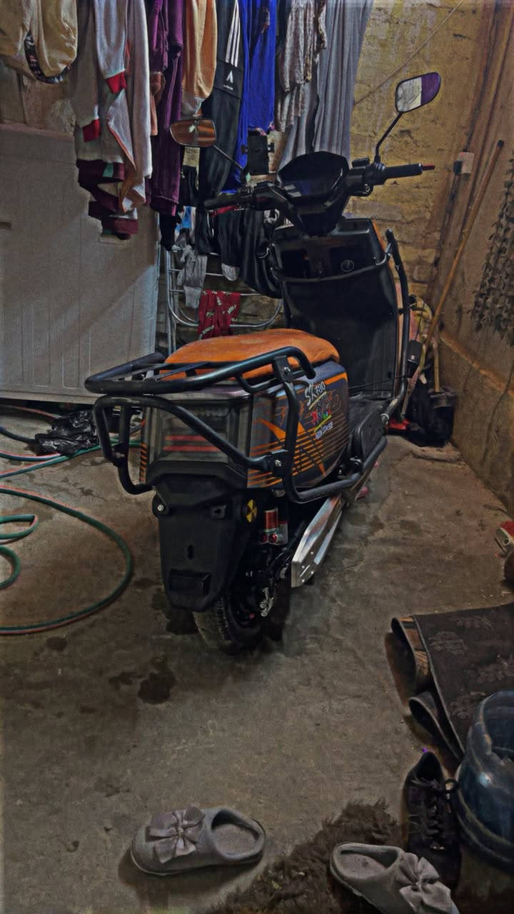 شحن للبيع ٢٠٢٥
دراجه شحن للبيع موديل ٢٠٢٥ دراجه كلش جديده 

عله وضع الشركه  بصمات ثنين وسويج وكارت وياها

دراجه اخذناها مليون وربع بس هسه احتاجيت واريده ٧٥٠ الف مكان المقبره الملكيه***********
