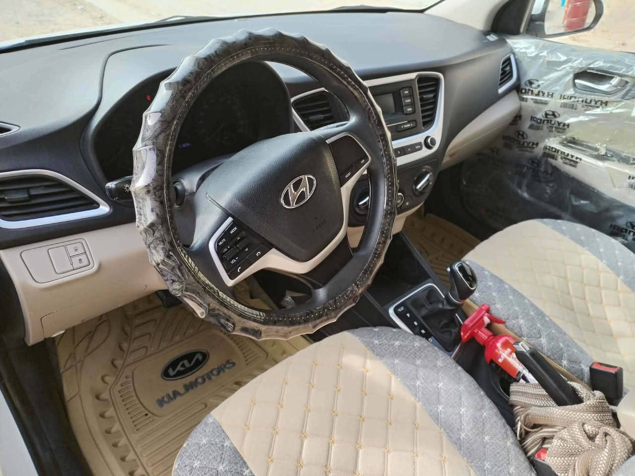 اكسنت 2023 ماشيه 51 دواخل بيجي تبريد قطعتين سياره مكفوله بيه فقط ب خشم البنيد معوقين مثنى
الاستفسار أكثر على رقم ***********
