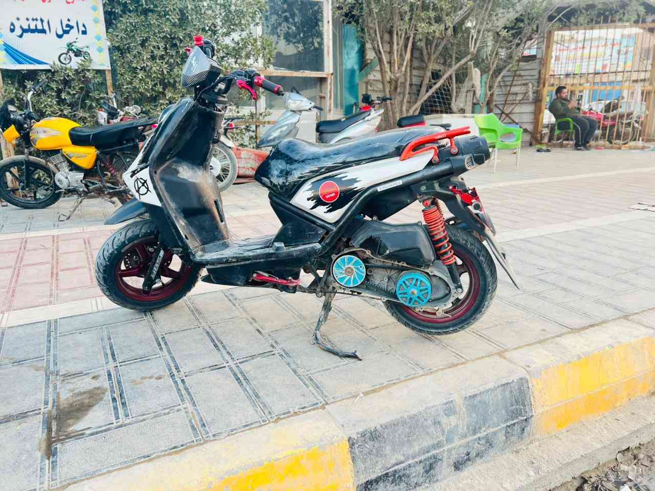 سلام عليكم سكنس جبلي للبيع موديل2007 بوشه 58 دراجه تخبل شلعه ومعدل كلجات رياضيه نعومه فول دراجه نكره سلف كهربائيات كلها شغاله مكاني شطره السعر 950وبيها مجال الستفسار خاص او التصال ***********
