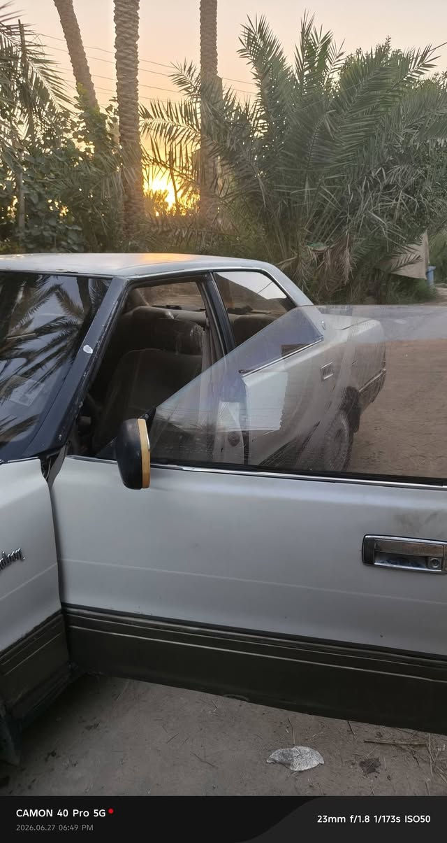 السلام عليكم 
هارتوب فنصه للبيع موديل ٩١ سياره اصوليه وشرط التحويل لا مكصوصه ولامضروبه  كهربايتها كلها شغاله    سنويتها اليوم اخر يوم الماني مشروع وطني راعيها بالنجف يريد تحويل ٢٨ ورقه وبيها مجال ***********
