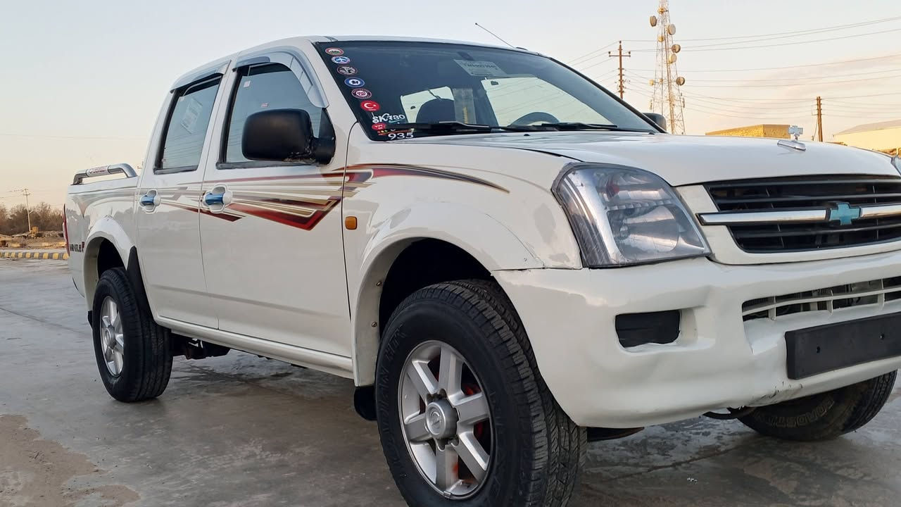 للبيع شوفر ليت لوف موديل 2005 مزاد وزارة الداخلية اوتماتيك مكينه وكير بطه سياره جاهزه سعره 44ورقة وبيه مجال مكان ناصريه الرفاعي مكلف بلنشر ***********
