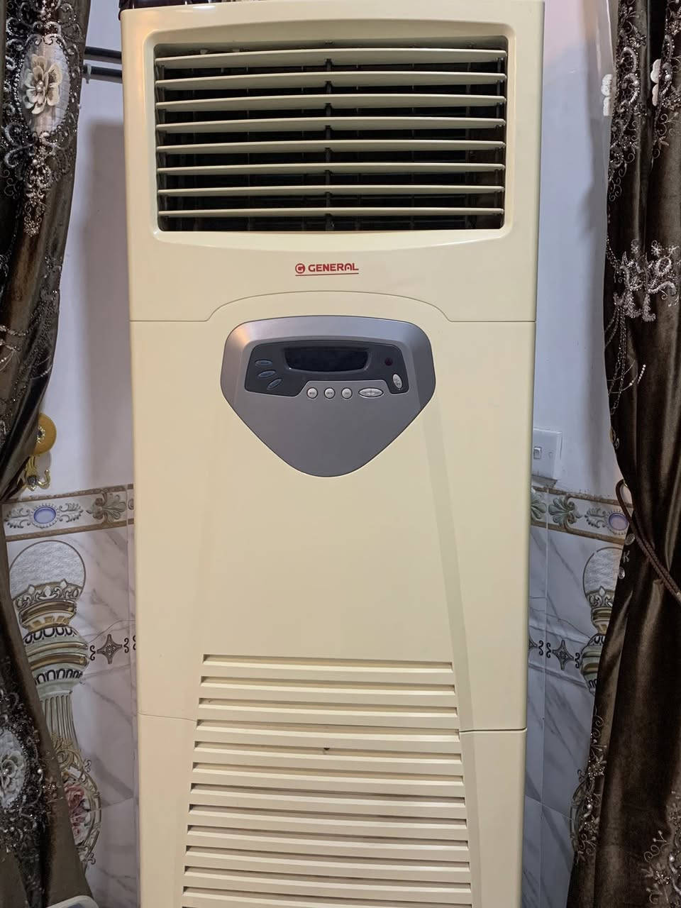 سلام وعليكم سبّلت  جنرال 4طن نظافه 100/100

‭0780 345 8231‬
