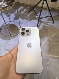 ايفون 15 برو ماكس بطارية 88 ذاكر 256 جهاز شرق اوسط ماستر  كارتونه موجو...