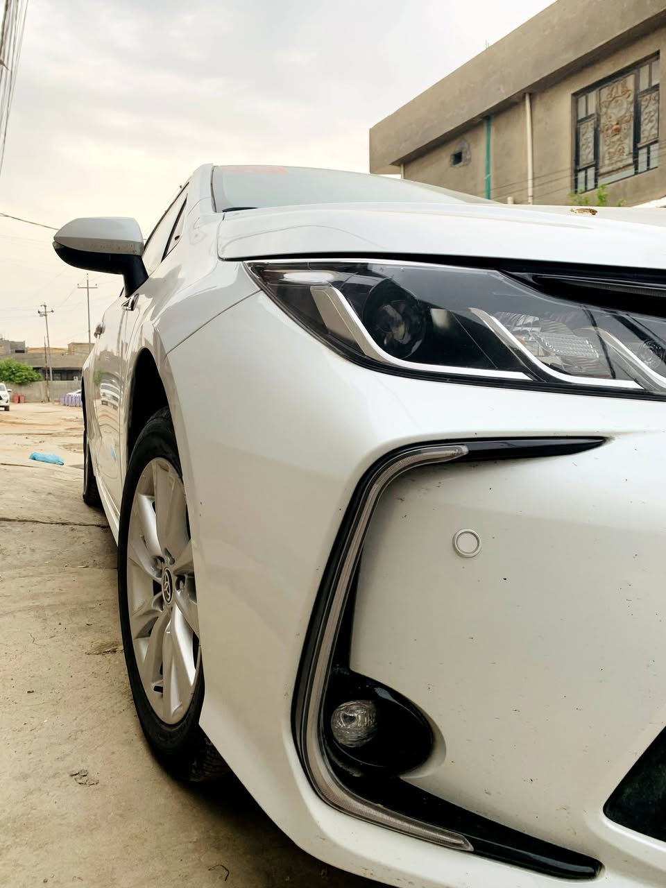 للبيع كورلا ساز ياباني 2024
كفاله عامه /مكينه 1800
بصمه / فتحه/ فول موصفات 
ماشيه 50 بحالت الوكاله
تحويل مباشر /السعر 185
مكان السياره بابل 
***********
