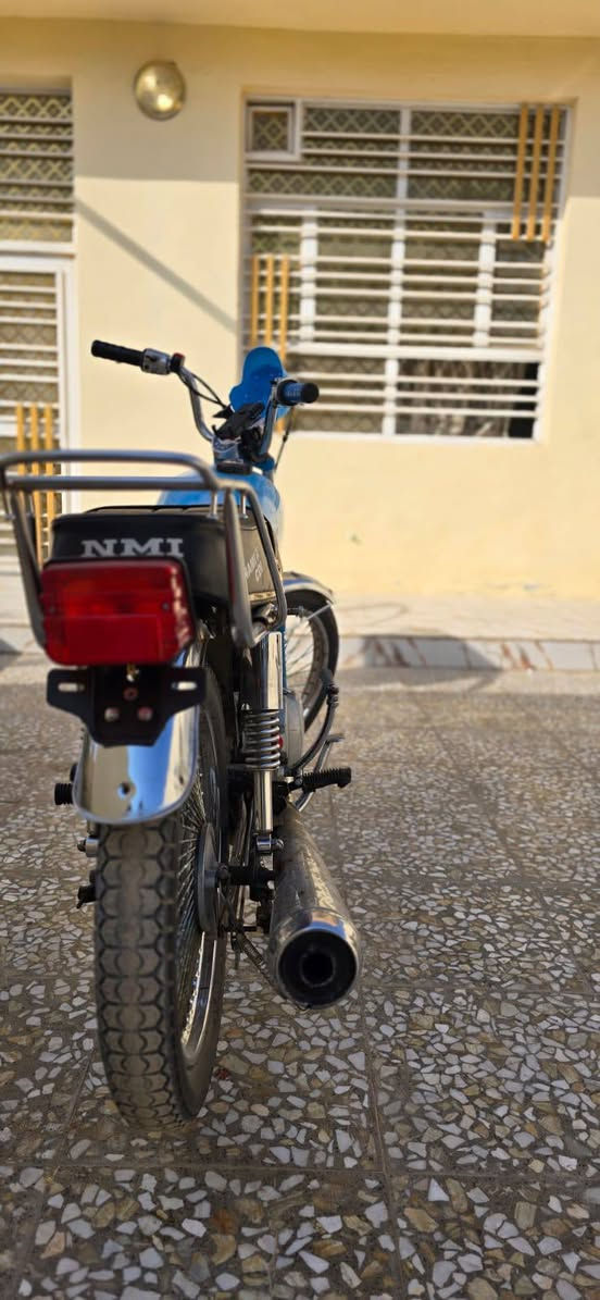 السلام عليكم
دراجه نامه 4 نمر موديل 2018 والمكينه 2020
بدون اوراق فقط مكاتبه السعر 275 وبيه مجال 
للاستفسار خاص


**إذا كنت صاحب هذا الإعلان وتريد حذفه لأي سبب، رجاءا أرسل رسالة إلى الدعم الفني**