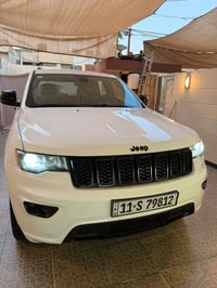 جيب كراند شيروكي موديل 2020  ماشيه 74 الف  كير مكينه كفاله عامه برغي م...