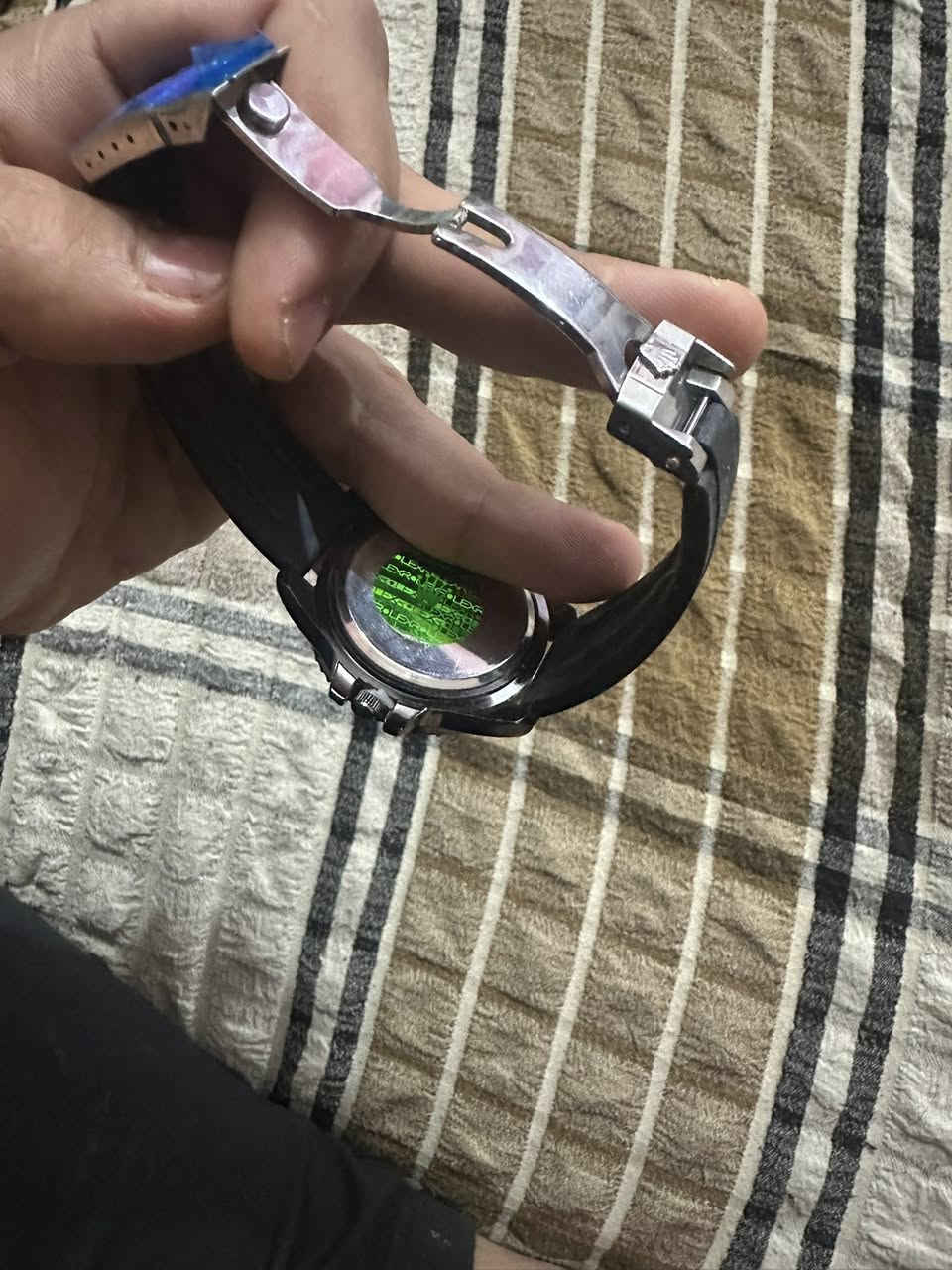 15 ألف ساعه ثكيله مختمه ما ملبوسه


**إذا كنت صاحب هذا الإعلان وتريد حذفه لأي سبب، رجاءا أرسل رسالة إلى الدعم الفني**