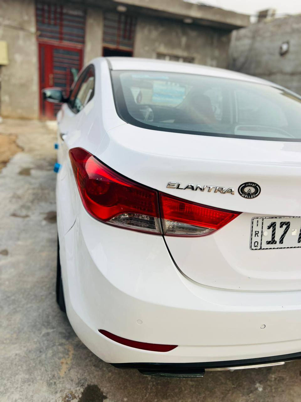 السلام عليكم الانترا 2015 خليجي رقم مثنى انكليزي بأسمي مداور ثاني يوم محرك 2000  بيهه جاملغ ما ابدل بس مفتوح  والدواسات  فقط  السياره خير من الله سونار جديد بيهه 
السعر 125 وبيه مجال قليل جدا الاستفسار اكثر***********
