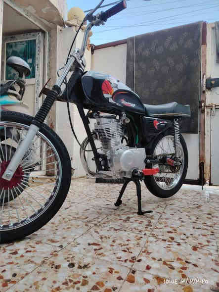 سلام عليكم دراجة للبيع نامة شلامجة تعمير 25 كلة جديد دراجة مكفولة اوراق سكنر صالهة شهر من معمره سعر 750   ***********
