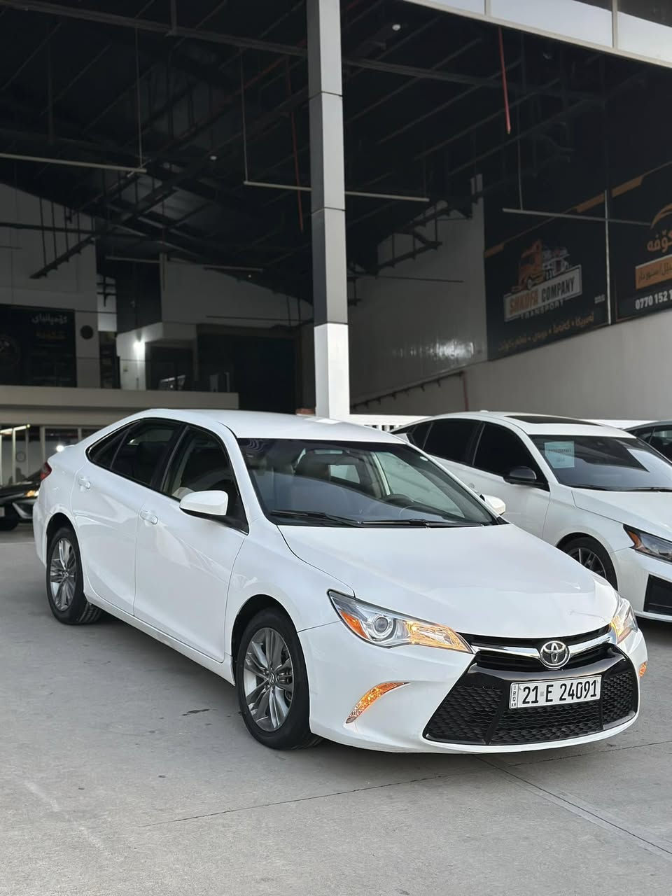 سلام عليكم اليدور نضيف وجديد وحادث خفيف كامري 2016 SE حادثها جاملغ وباب وشبر بلبنيد صبغ بدون دواخل بشرط سياره جديده ماشيه ٦٠ الف كشن كهربائي جلد شاشه كامره ويلات بلادي سياره دنيار مابيها مصرف ارقام سنويه جديده ب اسمي راسن احولك مكان السياره السليمانيه السعر 157 وبي مجال بسيط ***********
