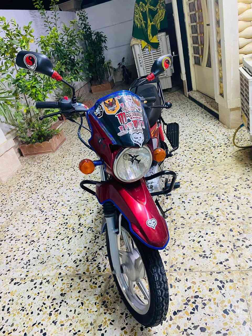 السلام عليكم تي في اس موديل 2021 مرقم لوحه وسنويه 
تحويل مباشر مشروع وطني دراجه بلاديه ماملعوب بيهه 
شلعه ومعدل خير من الله رايدهه ب مليون و550 
بيهه مجال للشراي مكاني بغداد الحريه ***********
