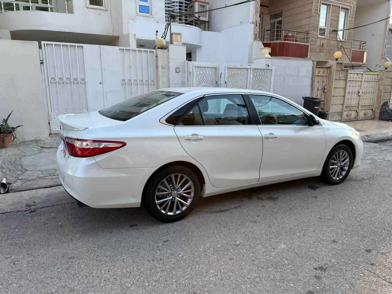 تويوتا كامرى ٢٠١٦ خليجى 

گێر و مەكینە تەبرید بەشەرت  نەكرایتەوە 

سفری شریكەی هەولێرە ١٤٥ رۆشتوە 

سبوغ و لێدران هیچی نیە  سۆنەرم داناوە 

مواسفات خلیجی سپی سەدەفیە 

تكایە موشتەری نە بێزارم مەكە 

سعر ١٧٠ ورقه كەمێك مەجال

                      0.7.5.0.4.6.9.4.9.4.1. أربيل, العراق


**إذا كنت صاحب هذا الإعلان وتريد حذفه لأي سبب، رجاءا أرسل رسالة إلى الدعم الفني**