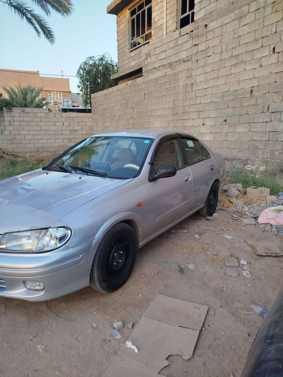 سلام عليكم سياره حلوه مال بيت كير مكينه خير من الله تبريد ثلج موديل 2000مكان السياره جديده الشط سعر 65 وبيه مجال رقم صاحب السيارة ***********
