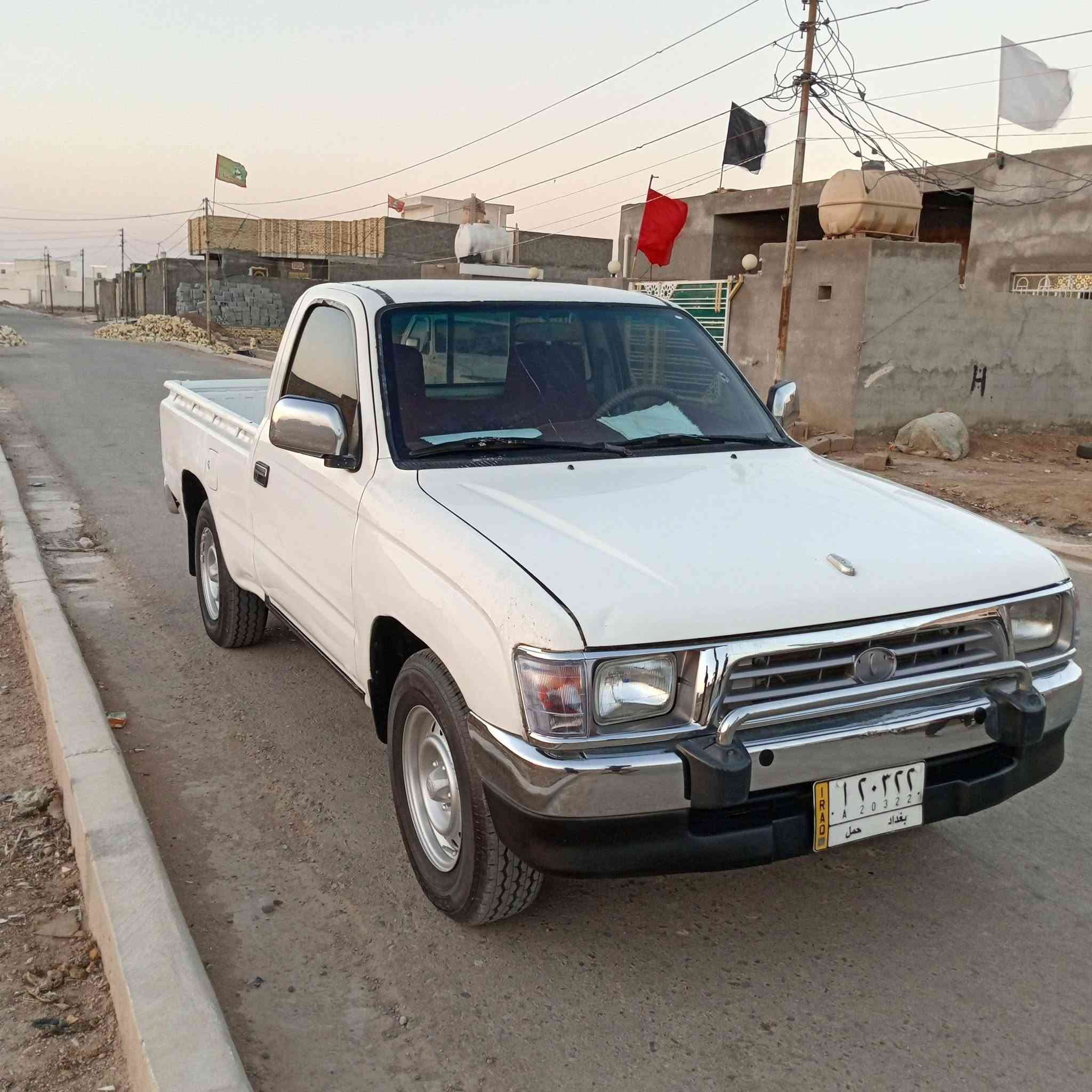 السلام عليكم بيكم 2001للبيع مكينه مكفوله كير اكسل شاصي كله كفاله تخم تاير جديد تبريد شغال السعر 65 بيها مجال بصيط رقم الهاتف ***********
