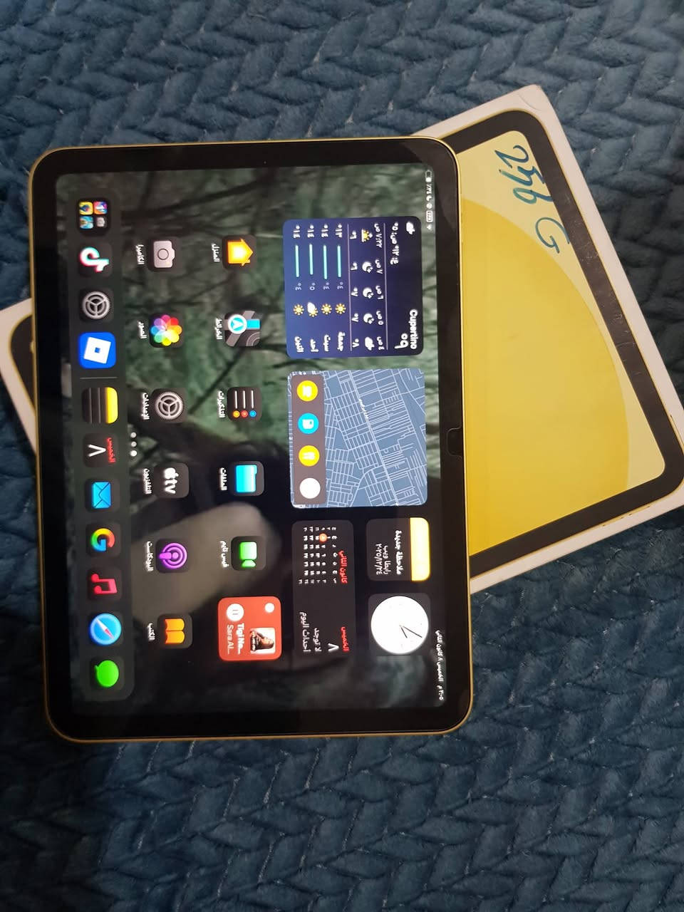 السلام عليكم للبيع آيباد ١١ معالج ١٦A ذاكره ٢٥٦ اخو الجديد سعره ٥٥٠ الف للتواصل ***********
