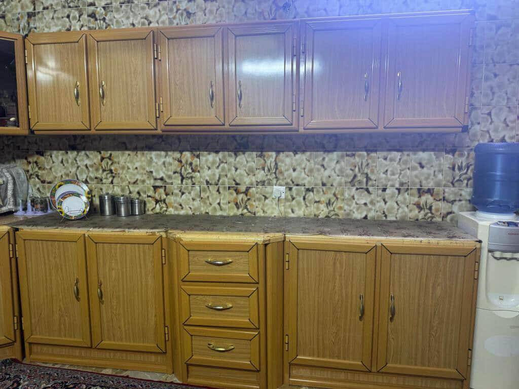 السلام عليكم 
كاونترات للبيع السعر500 
المكان بغداد

0771 639 3583
