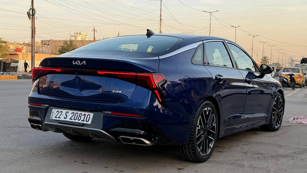 السلام عليكم 
للبيع k5 موديل 2025 المواصفات GT فول مواصفات 
رقم شمالي تحويل با اسمك ثاني يوم 
للتواصل ع الرقم ***********
