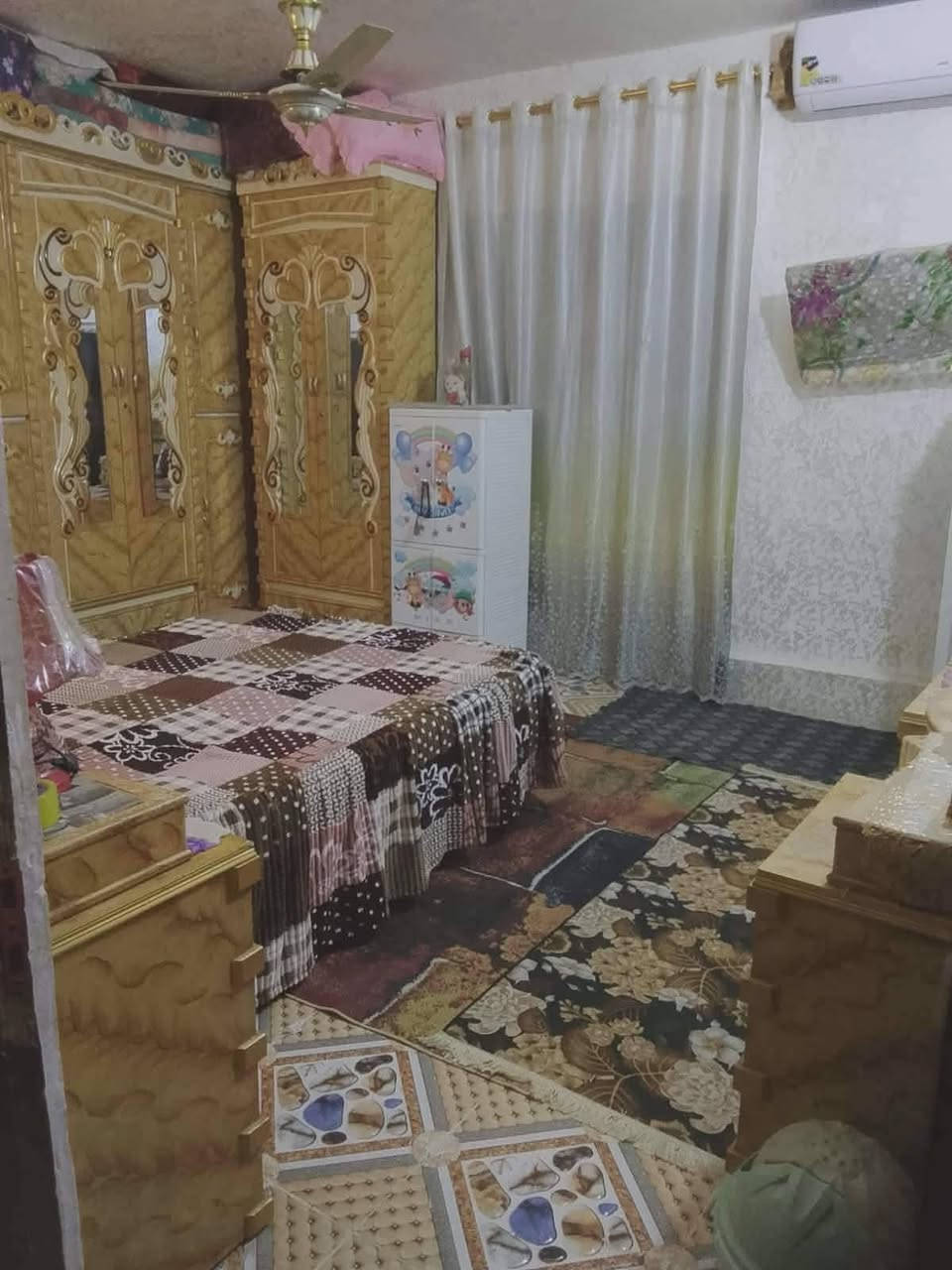 بيت طابقين طابو صرف 
بيت عكاده ترميم جديد

المساحه 240 
الطابق الاول 
غرفتين 4*5
صاله 
هول
مطبخ 
استقبال صحيات داخل وخارج
الطابق الثاني غرفتين نوم 4*5
صاله 7 متر 
المسيب حي العسكري خلف جمله ابو علاء سبع
#مكلفين_بالنشر 

للتواصل 
*********** واتساب
