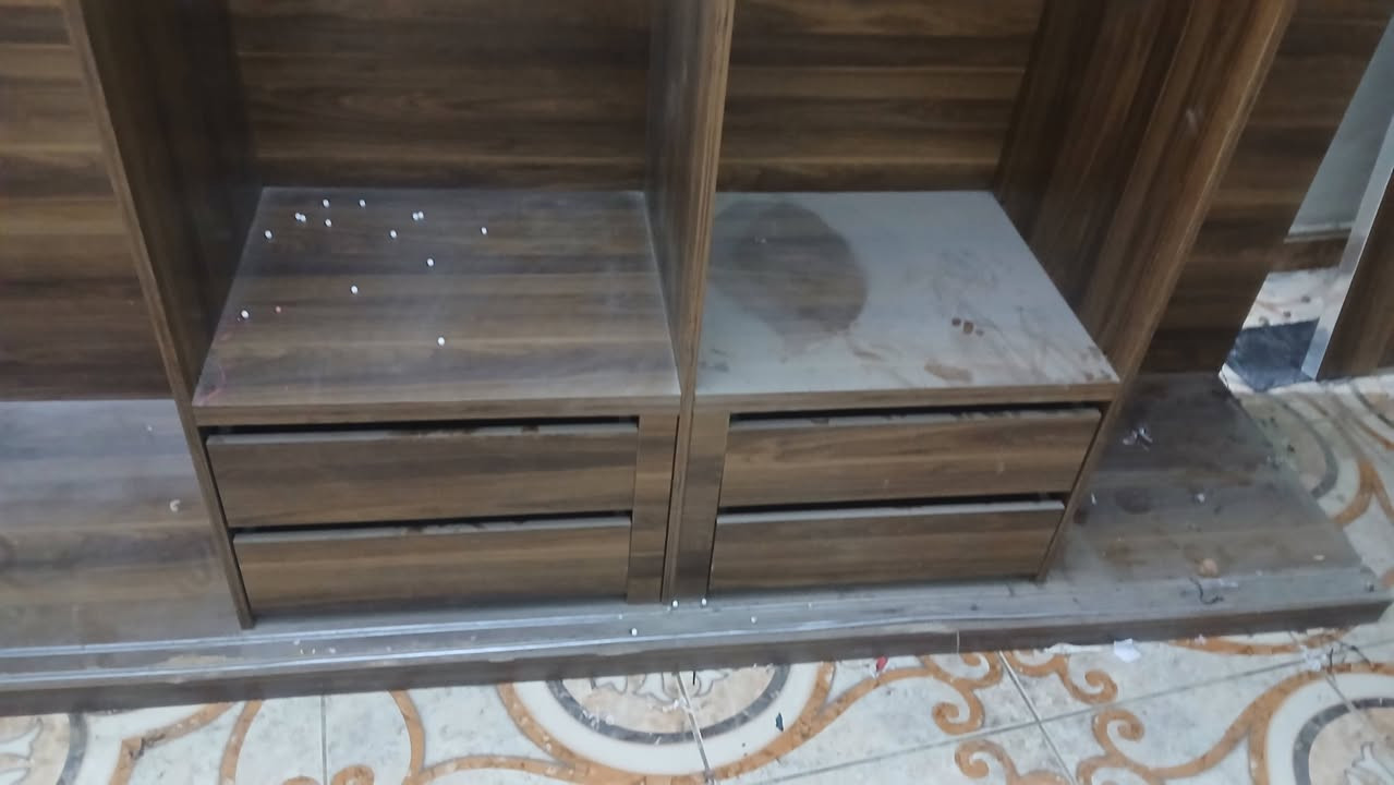 كنتور تركي سلايت قفلة ١٠٠ نظيف وجاهز مفصخ حمل واخذ مدينة الصدر


**إذا كنت صاحب هذا الإعلان وتريد حذفه لأي سبب، رجاءا أرسل رسالة إلى الدعم الفني**