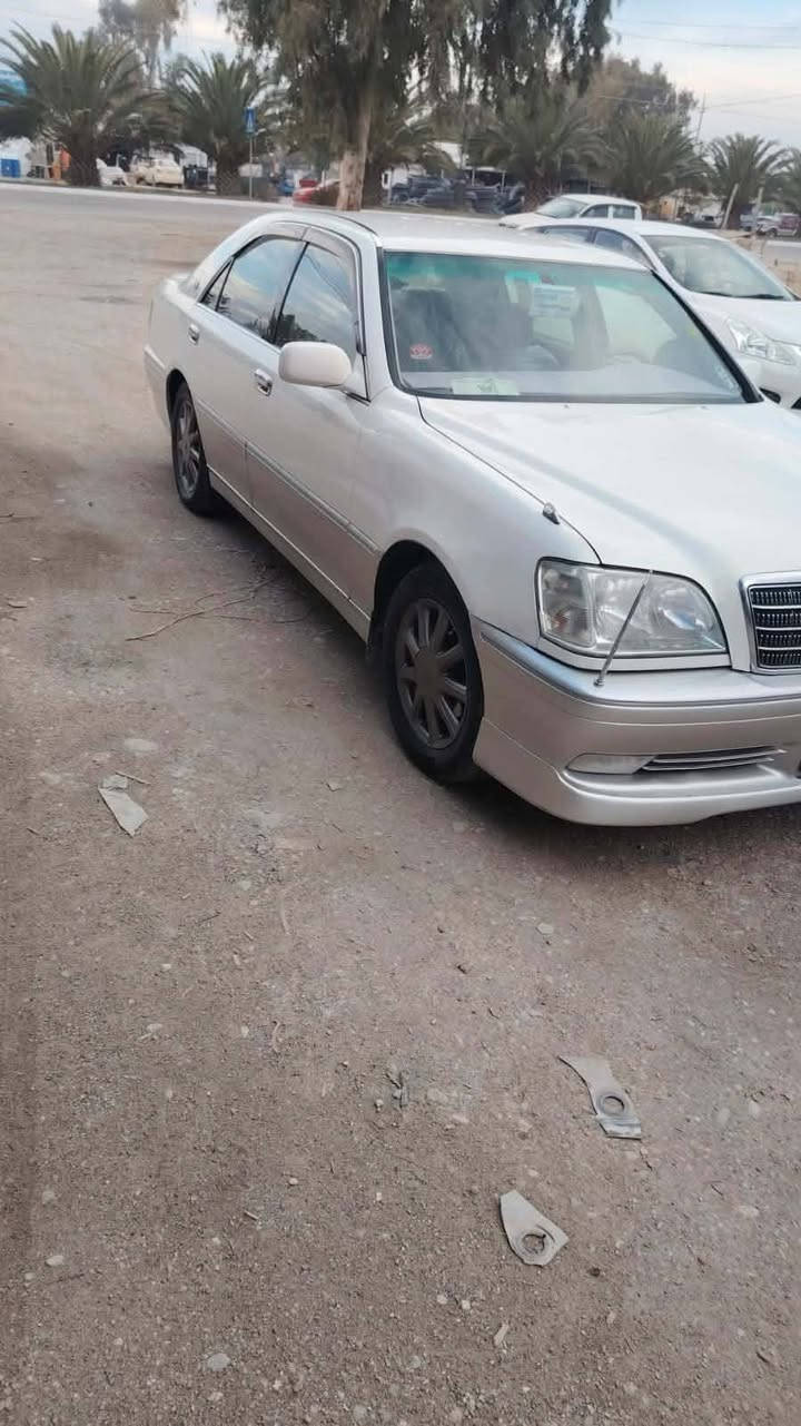 السلام عليكم
سياره كراون ملكة موديل 2004 محرك ديفور الكبير شاصي 75 3 دكم مكفوله كفاله عامه رقم السليمانيه بسمي   العنوان ديالئ  سعره 130.لشراي يرسسلني انطي رقم صاحبه.


**إذا كنت صاحب هذا الإعلان وتريد حذفه لأي سبب، رجاءا أرسل رسالة إلى الدعم الفني**