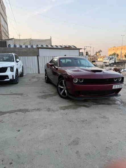 السلام عليكم 
اقره تفاصيله اله تتصل 
جالنجر موديل 2022 رقم بغداد دولي هزه وسنويه وارقام جدد باسمي 
الحادث
جاملغ وبنيد بيه تبديل شاصي يمنه من البنط شغل مرتب 
صبغ 4 قطع ونص 

نص مواصفات 
شاشه وسط وكامره خلفيه وحساسات كشنات حضن تدفئه ستيرن تدفئه 
وباقي مواصفات معروفه 
سياره ماشيه تقريبا ب50 الف 
كير ومكينه جدد مامفتوحات ع وضع شركه 
صدر نظيف وتبريد ثلج 
سياره جاهزه مابيه مصرف وبعدها جديدة 
مكانه بغداد سيديه 
***********
145 مجال بسيط كلش بغداد
