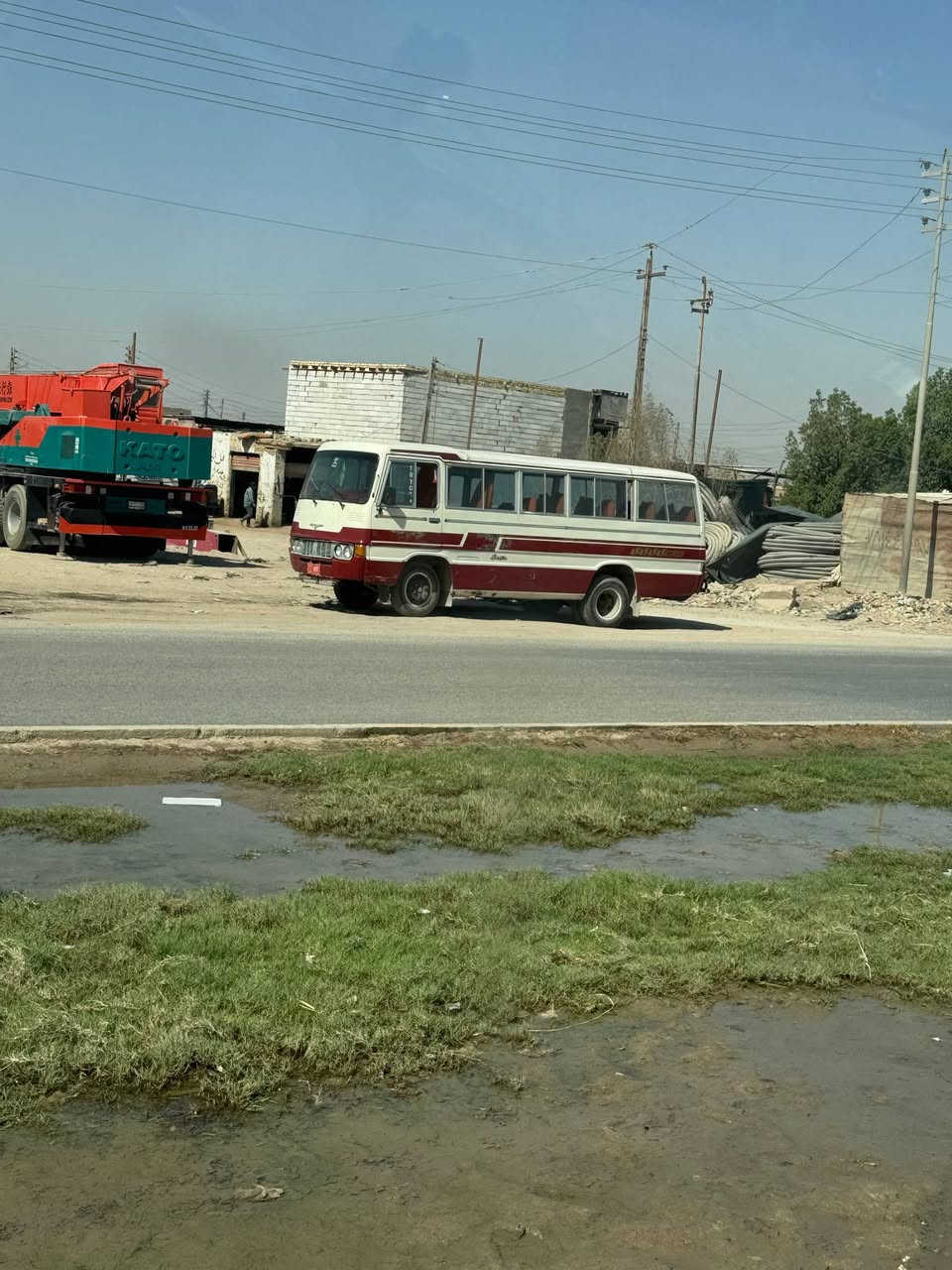 السلام عليكم كوستر موديل ٨٢ كير مكينه اكسل مكفولات تخم تاير كهربائيات كلها شغاله السعر ٥ وبيها مجال
ملاحظة 
او مراوس بآسيا او جنبي موصليه

مكان حله مركز ***********
