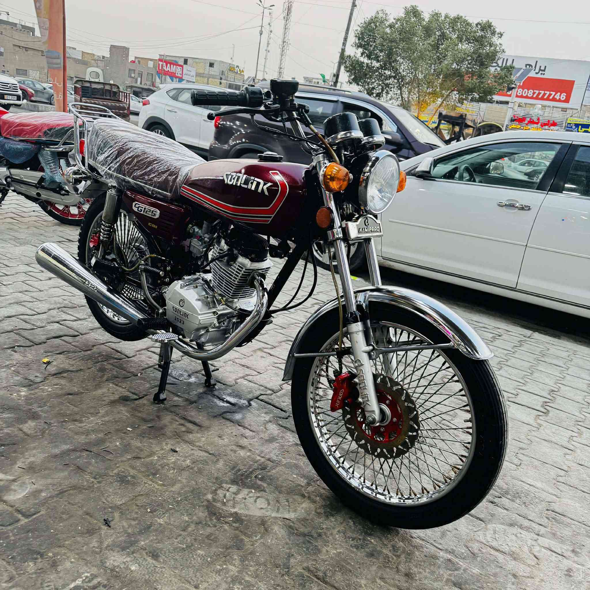 للبيع مديل 23 اوراق اصولي وكيله العارضي طالعه بل 25 كفاله عامه بعدهي زيرو شرط وين ما يعجبك افحص 850 وبيه مجال ***********
