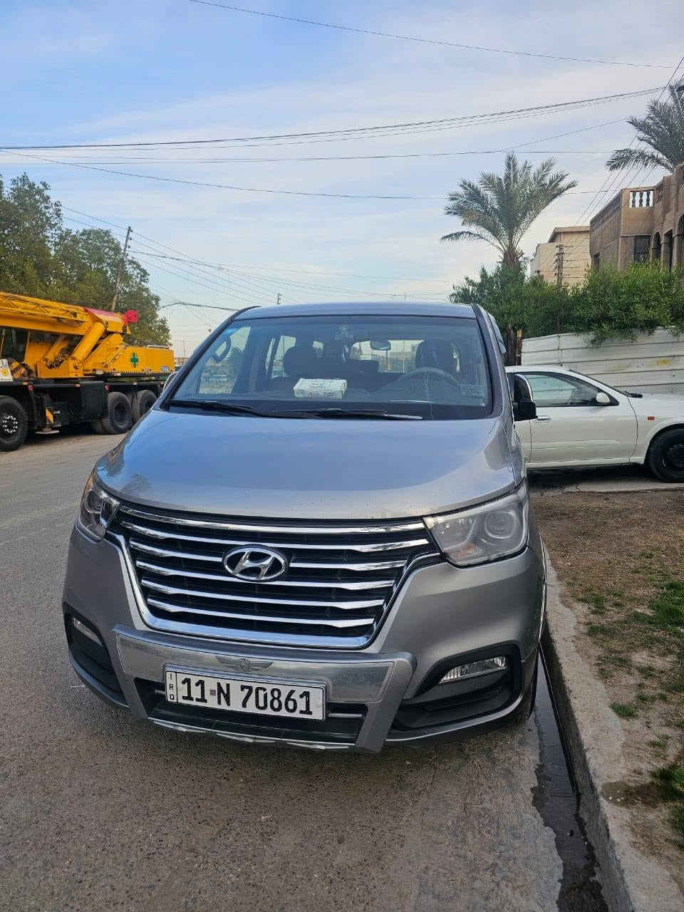 السلام عليكم استاركس موديل 2019 مسكر ادبلو مكفوله عده البارد رقم بغداد خصوصي /مكان السياره بغداد / السعر 280 / للاستفسار/ ***********
