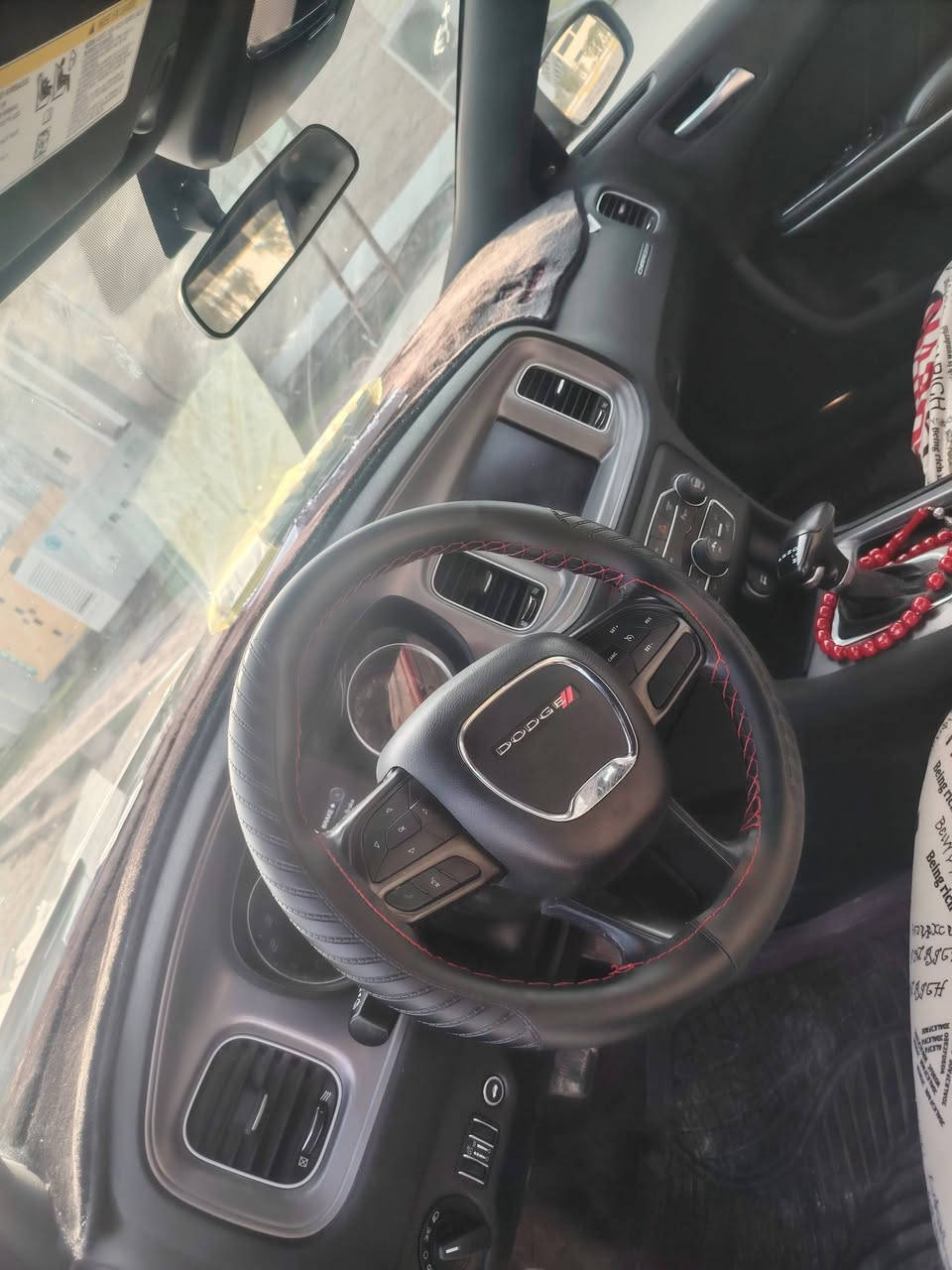 الاصدار الاخير ٢٠٢٣  اصل رقم بغداد مميز بسمي ماشيه ٤٠ فقط
حادث مرفق مع تقرير كامل جاملغ مصبوغ نفسه بدون دواخل بدون فتح والباقي وضع الوكاله
رقم الشاصي اعلئ التقرير دكه بالكوكل وتصفح
اس اكس تي بلص كشن كهرباء شاشه كبيره فول بصمه
تشغيل عن بعد تحديد مسار كشن كهرباء
تخم تاير قبل شهر شاده وااسياره رقمته قبل شهرين
منضمومه زنون برايت اصفر 
السعر ٢٤٩ وبيه مجال 
*********** اتصال
*********** واتساب
