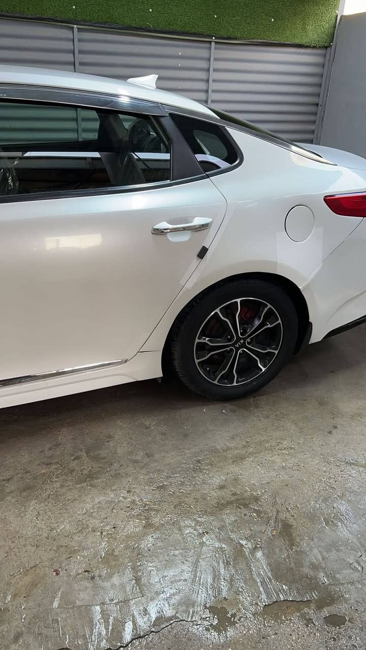 ٠ /اوبتما 2018
جديده جدا رقم  اربيل دولي  وعندي وكاله تريد تحويل  مبدل بيه باب خلفي وصور الحادث موجوده بالمنشور حادثه كلش حلو سياره على ايدي ماشيه75 جاهزه دينار متصرف عليه السياره كله على وضع الشركه من محرك وكير وصدر.تخم تاير صار 20 يوم من شادهن شرط تراي مال زيرو مكان السياره موجوده  الديوانيه  السعر 145 لتواصل مع الواتساب او اذا تحب تتصل  .***********
