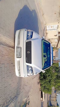 كراون ملكة • نجف • دبل