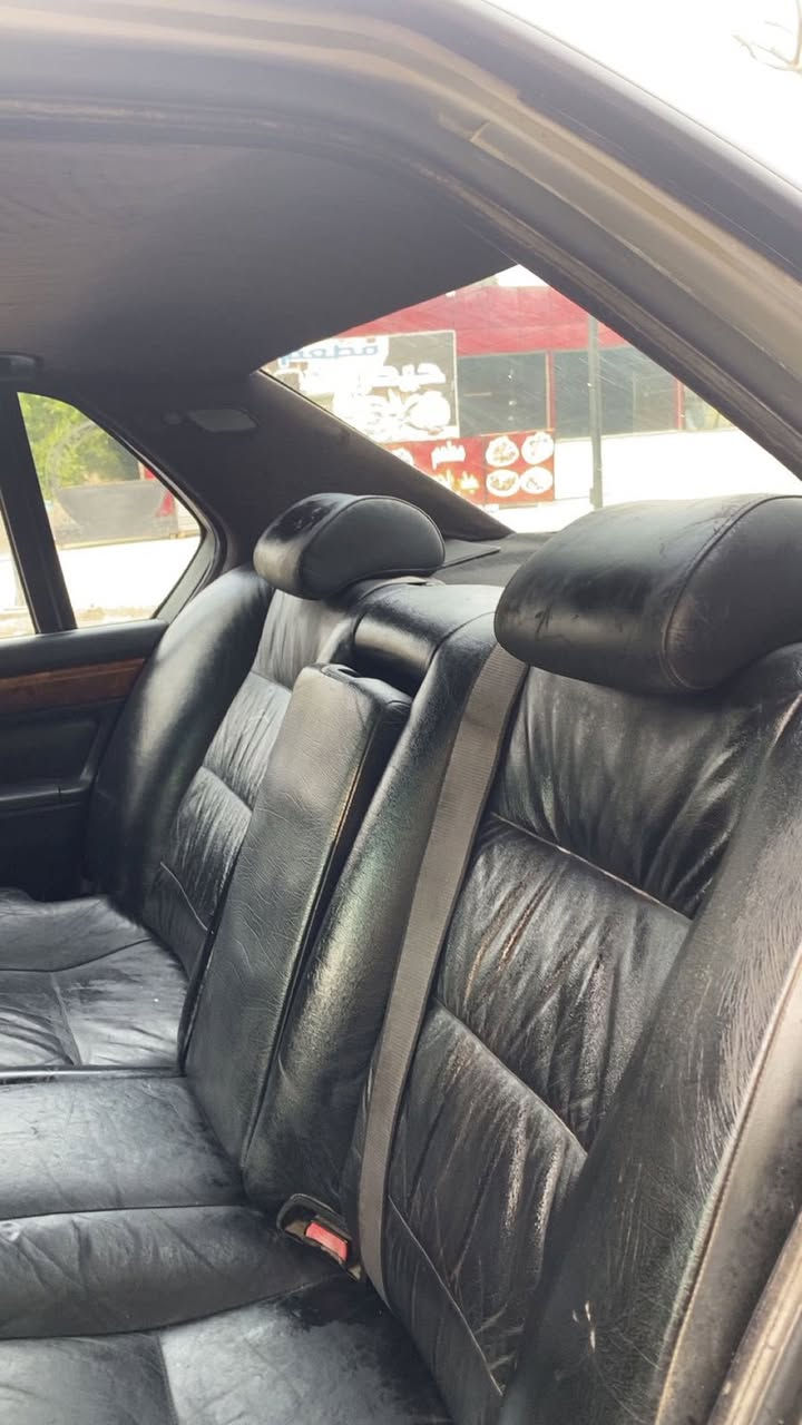 السلام عليكم للبيع بي ام 730 موديل 1991 رقم بغداد جديد بسمي السيارة فول مواصفات فتحه سقف جام كهربائي-+دبل جام بلورايز 
كير محرك بشرط 
لايت زنون أصلي كهربائيات كله شغاله 
مصبوغه عام لجماليه فقط 
العنوان الأنبار الرمادي 
السعر 85 وبيه مجال بسيط 
لاستفسار ***********
