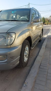 لاندكروزر • ٢٠٠٧ • رقم بغداد