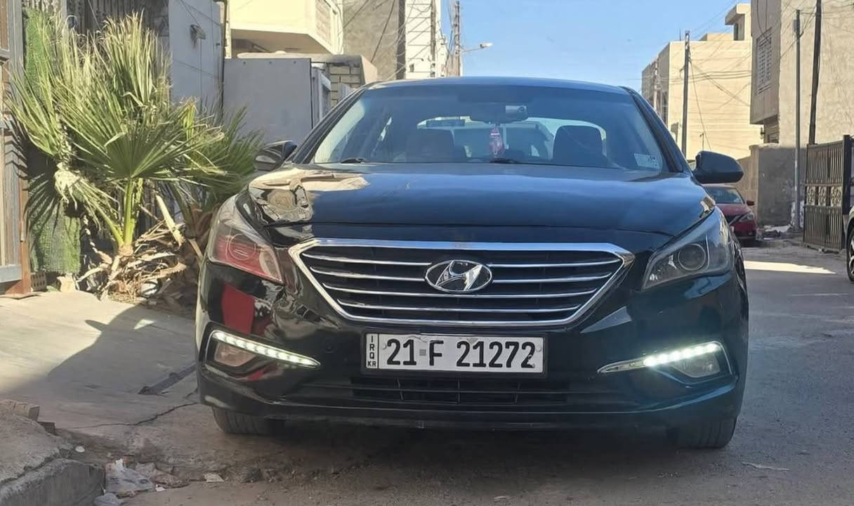 بسم الله الرحمن الرحيم  
سلام عليكم
سوناتا 16 أمريكي 

سياره 3 قطع جاملغين وبنيد السياره
مكينة 2400 GDi 
السياره رقم أسليمانية سنويه جديد
 
 مواصفات حلوه 
شاشة ابلادي 
كامره 
انضمة قياده وباقي المواصفات معروفة
بيع مستعجل 
ماعتقد اكو هيج سعر 

ملاحظة السياره بحاله جيده  
ونضيفه وأحله من الصور بهواي 
السعر / 110 وبي مجال 
للستفسار ***********
 موجود بي واتساب  مكان السيارة بغداد الكرخ
