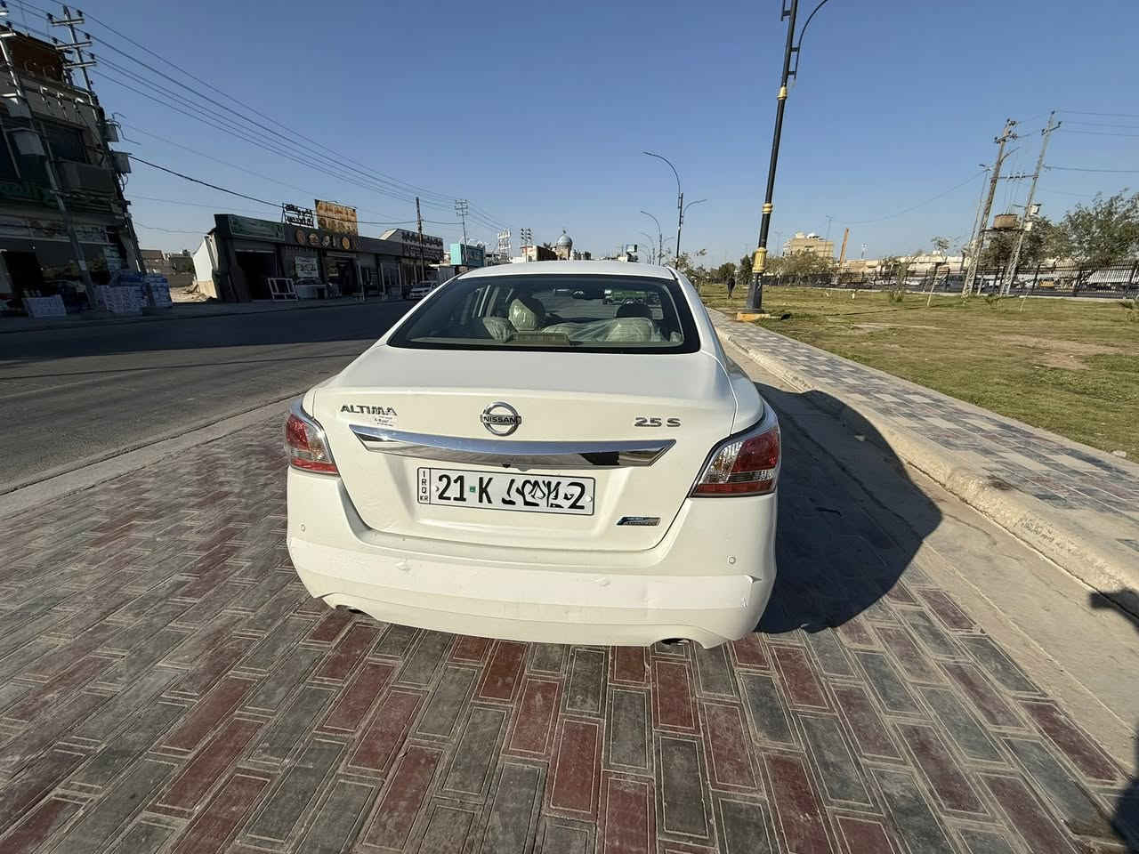 نيسان التيما مديل 2014  رقم اسلمانيه بسمي سياره جاهزه حداديه محرك كير كلهن مكفولات تبريد ثلج  من كلشي جاهزه هزه ورقم جديد محر 2500 سياره كلش حلوه مثل بصور واحله السعر 102 ورقه  بيه مجال بسيط مكلف بنشر رقم صاحب السياره ***********
