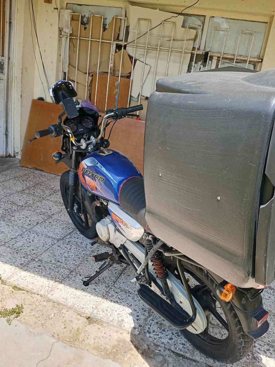 سلام عليكم بوكسر موديل23 الدراجه نضيفه اكثر ممتصور مناقصها كلشي الدراجه خير من الله حيل تضيه جديده سعرها 950 وبيها مجال بصيط أي ستفسار رقمي *********** *********** مكاني اليوسفيه
