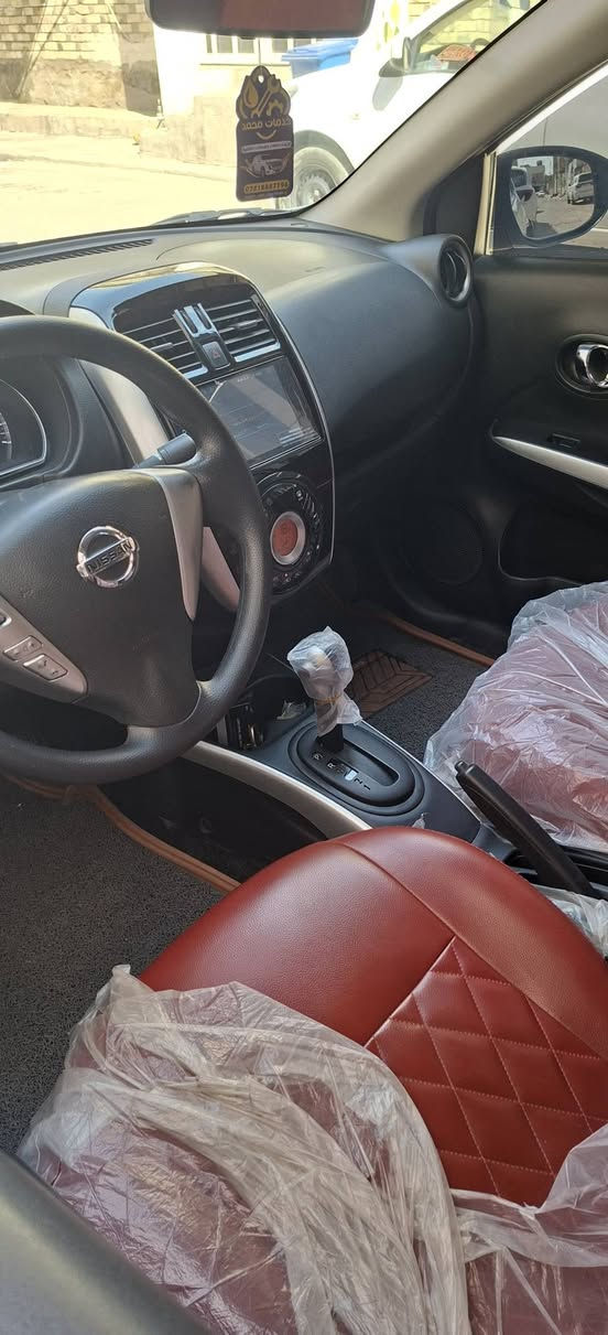 ***********نيسان صني 🚗2024كفاله عامه عده شخط بجاملخ فول مواصفات رقم اربيل الدولي
بصمه تشغل بصمه ابواب 
تبريد بيانو 
تبريد خلفي                              السعر 122وبيها مجال قليل
حساسات 
اشاير بلمرايه 
كشنات جلت لون احمر 
ويل كب شاشه
مانع انزلاق كشاف لايت 
السياره بوضع الشركه ماشيه 67الف مال جناي العنوان النجف حي الغري
