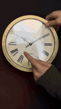 السعر 13الف ويوجد لدينا خدمة توصيل لكل محافظات العراق للحجز عبر واتساب ***********.
