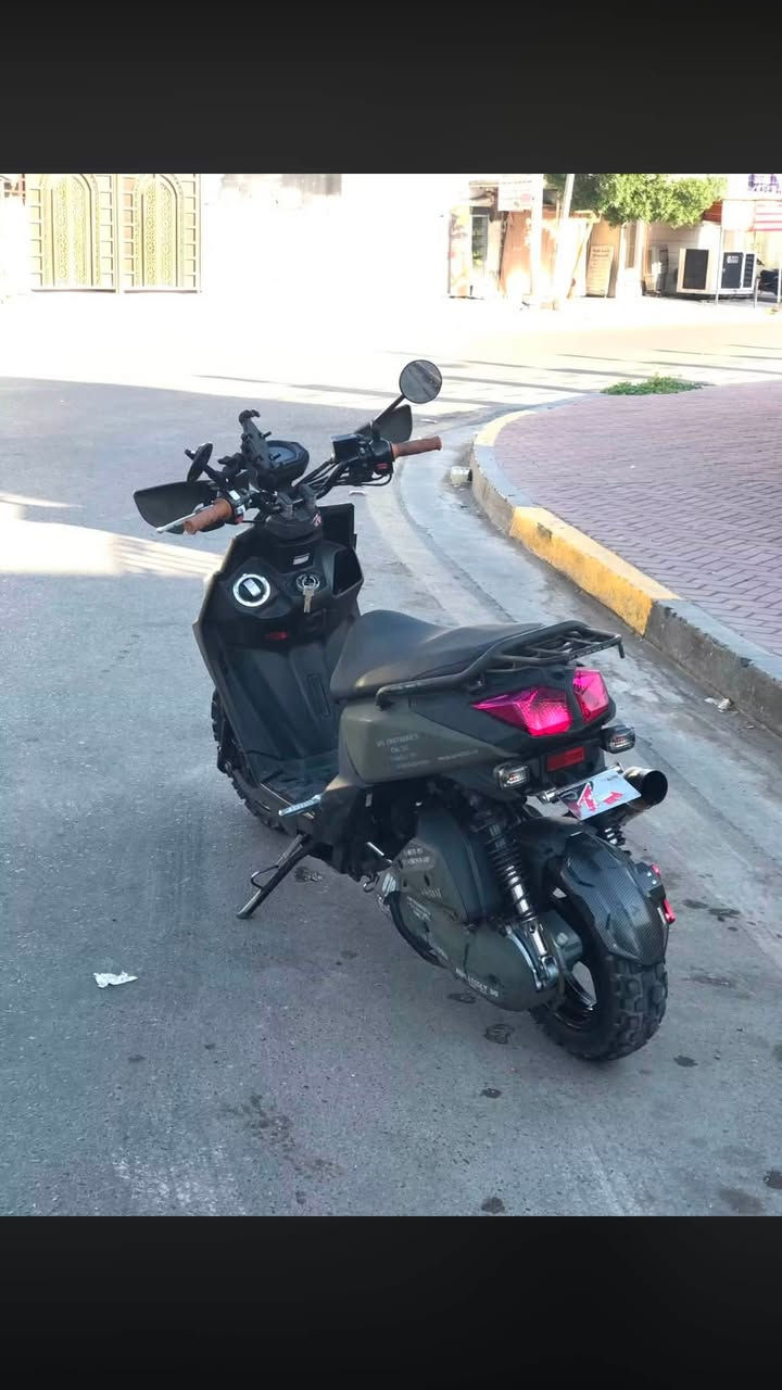 السلام عليكم 

سكنز جبلي حديث للبيع فول نضافه برغي ممفتوح بيه مكينه راجعه تزويد رياضي اصلي الون عسكري مميز جيب فيتر وياك وتعال افحص السعر 16$ ورقه وبيه مجال بسيط حق الجيه العنوان بغداد الاعضميه للتواصل على هذا الرقم (***********)
