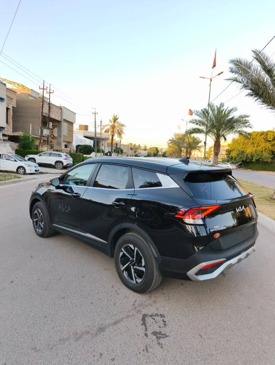 ياالله للبيع فقط
كيا سبورتج 24 هايبرد EX عدا بانوراما
دخول جديد وبسعر مغري يابلاش 
170 وبيها مجال للشراي 
 ماشيه 6 آلاف
بجم كبس ايرباك برده
حادثها جانبي 3 قطع ومبدلات بلاديه نفس لون
مكان السيارة بغداد السيديه
***********
***********
