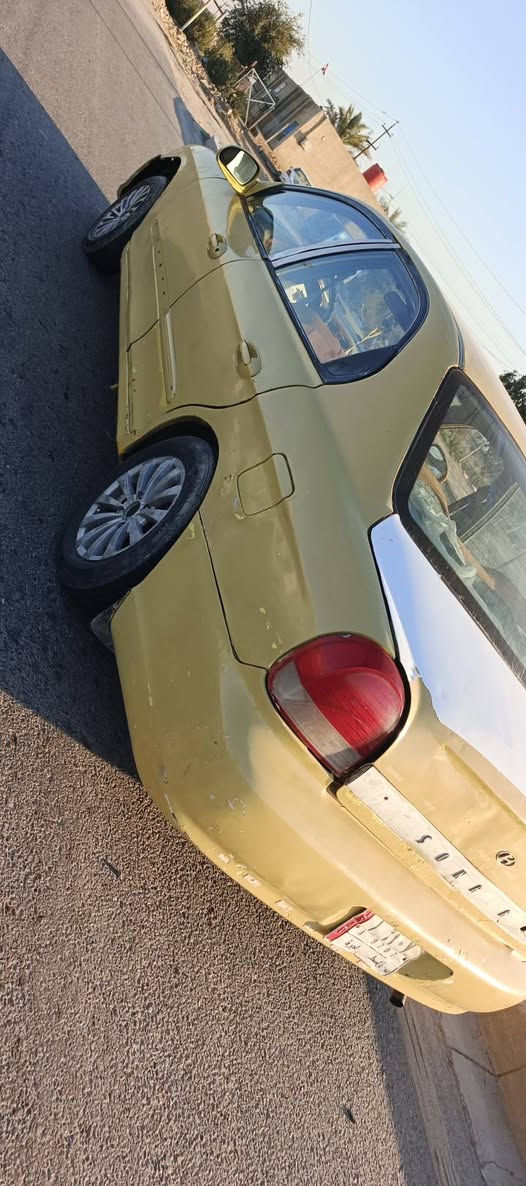 سوناتا 2000 4 سلندر  امكينه وكير ياباني خير من الله صدر خلفي أمامي  سياره احلى من صور السعر27اوبيه مجال  مكاني كوت للتفاصيل ***********
